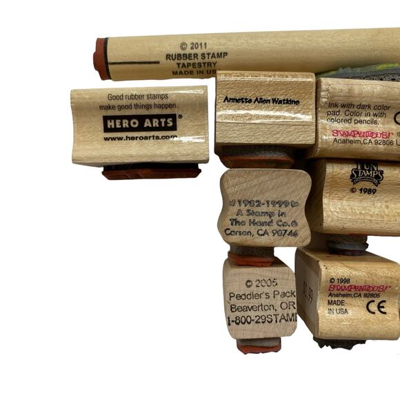 Rubber Stamp - Lot of 19 Vintage 90s Y2K Tiny Bees Flower Plant Bug Leaf Turtle - Picture 8 of 9